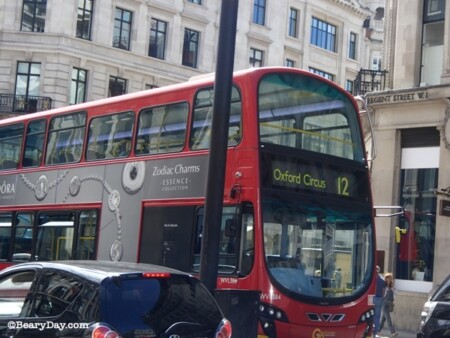 ロンドンのバスは路線ルートが変わることがある