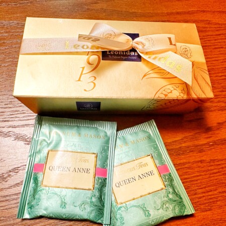 レオニダスのマノンとフォートナム&メイソンのクイーンアン