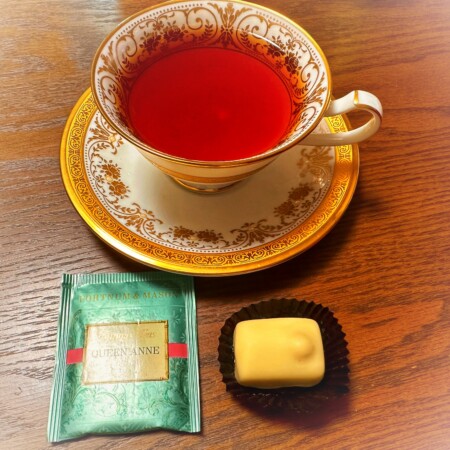 レオニダスのマノンとフォートナム&メイソンのクイーンアン