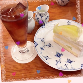 アイスティーと椿屋メロンショートケーキ