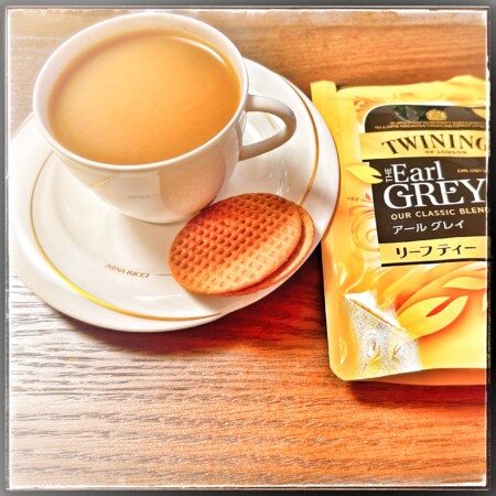 東ハトのキャラメリッチとトワイニングのアールグレイ