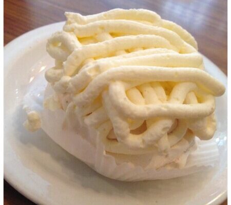 ロンドンカフェ　メゾンバトゥーのホワイトモンブラン