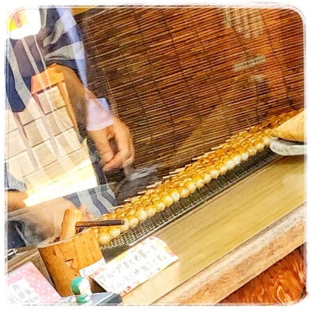 ゆらの助だんご 多賀屋-倉敷の醤油だんご